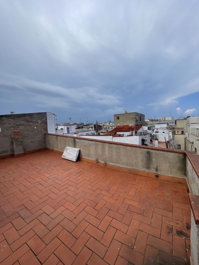 Image No.55-2 Bed Apartment for sale