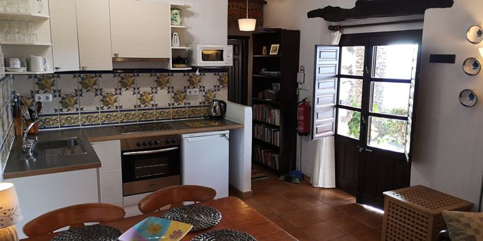 Image No.19-4 Bed House for sale