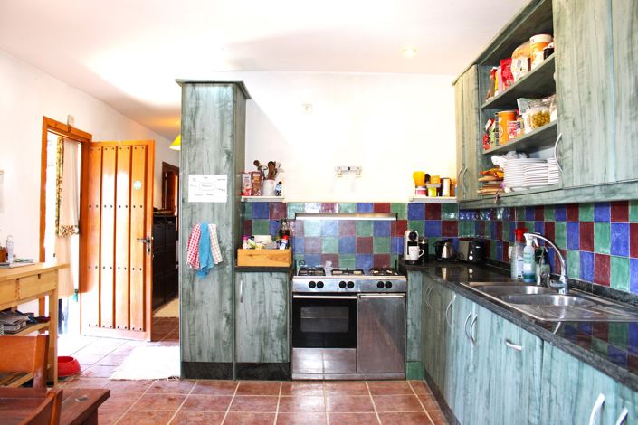 Image No.11-3 Bed Country House for sale