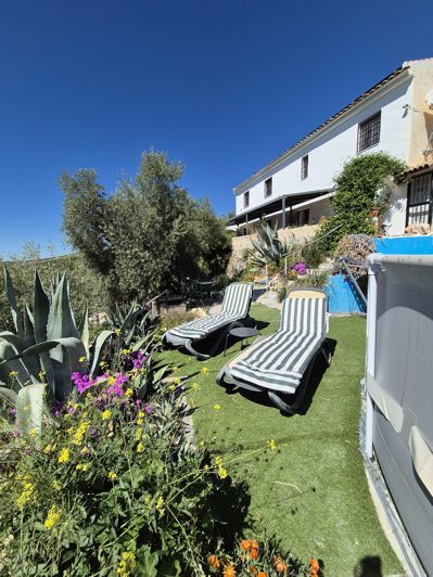 Image No.40-3 Bed Country House for sale