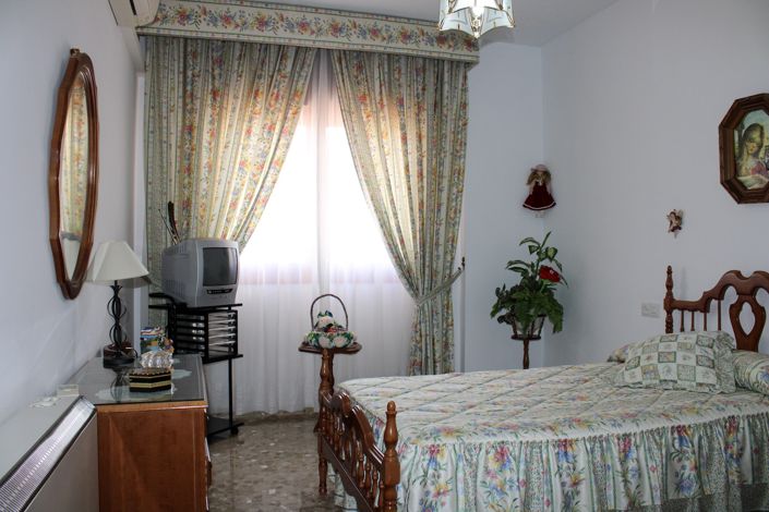 Image No.18-Villa de 4 chambres à vendre à Fuente Vaqueros