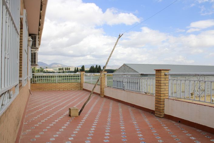 Image No.31-Villa de 4 chambres à vendre à Fuente Vaqueros