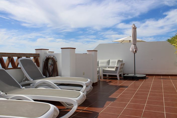 Image No.24-2 Bed Property for sale