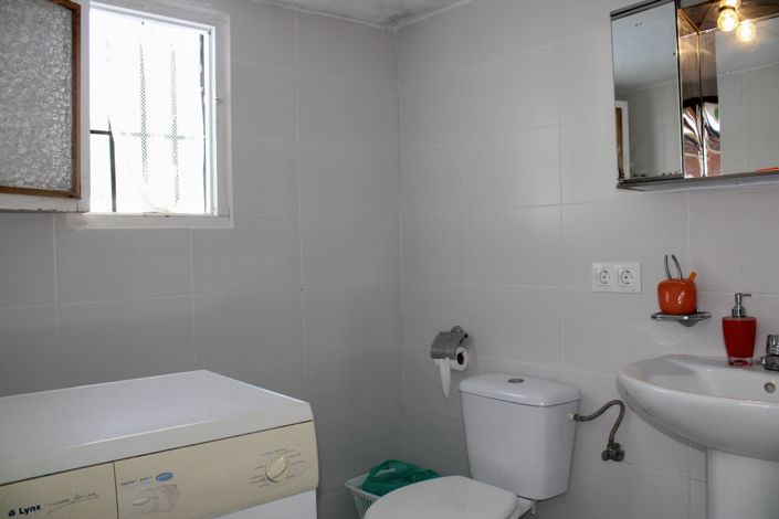 Image No.8-4 Bed Villa for sale