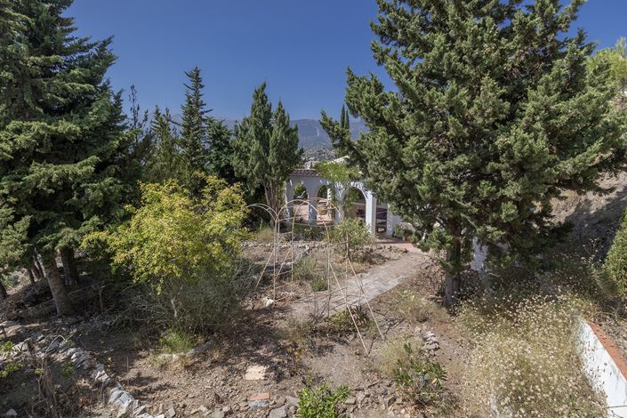 Image No.31-4 Bed Country House for sale