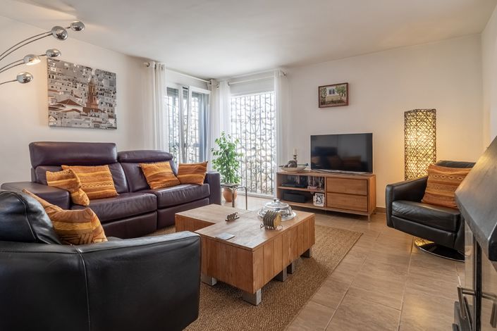 Image No.5-4 Bed Country House for sale