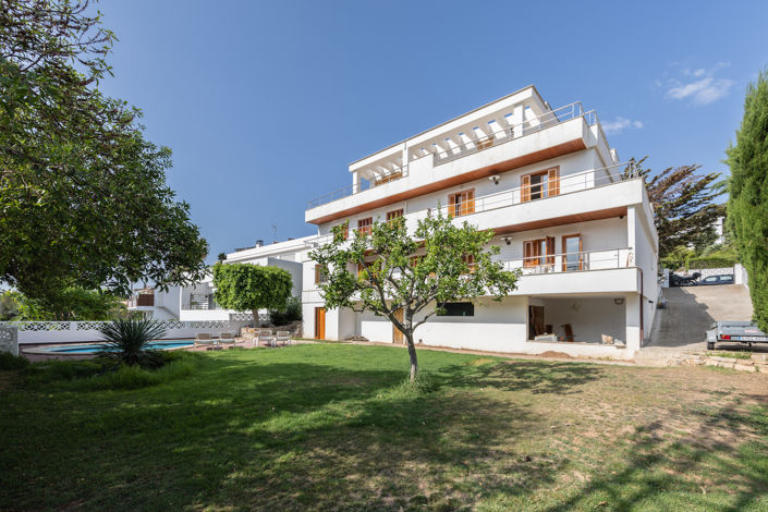 Image No.18-4 Bed Apartment for sale