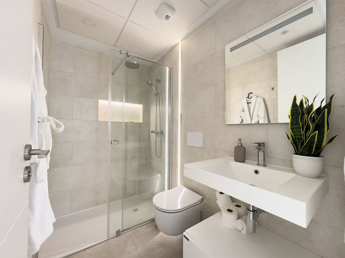 Image No.25-2 Bed Apartment for sale