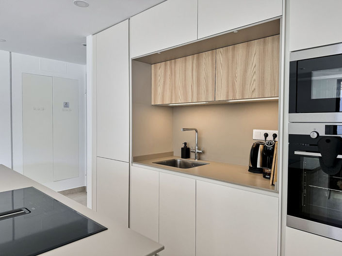 Image No.8-2 Bed Apartment for sale