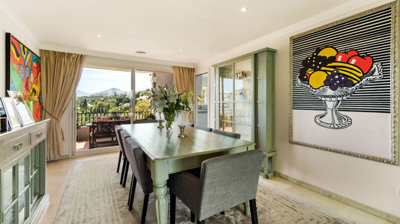 12-53013098fcab6c38b1379cd33298e050