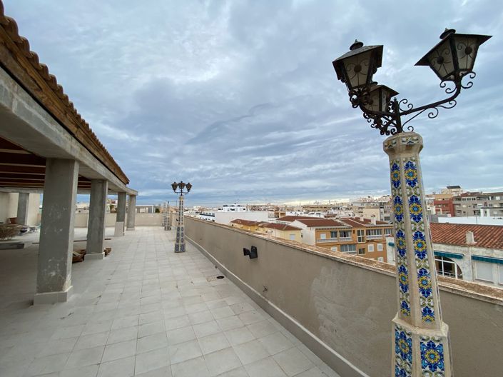 Image No.2-2 Bed Penthouse for sale