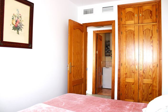 Image No.11-2 Bed Apartment for sale