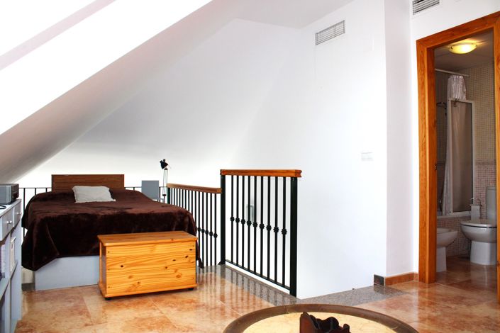 Image No.21-2 Bed Apartment for sale