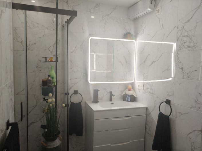 Image No.9-2 Bed Townhouse for sale