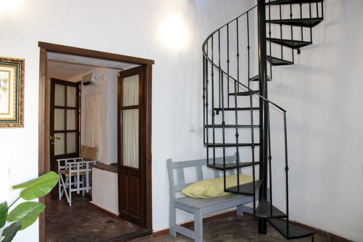 Image No.11-2 Bed Townhouse for sale