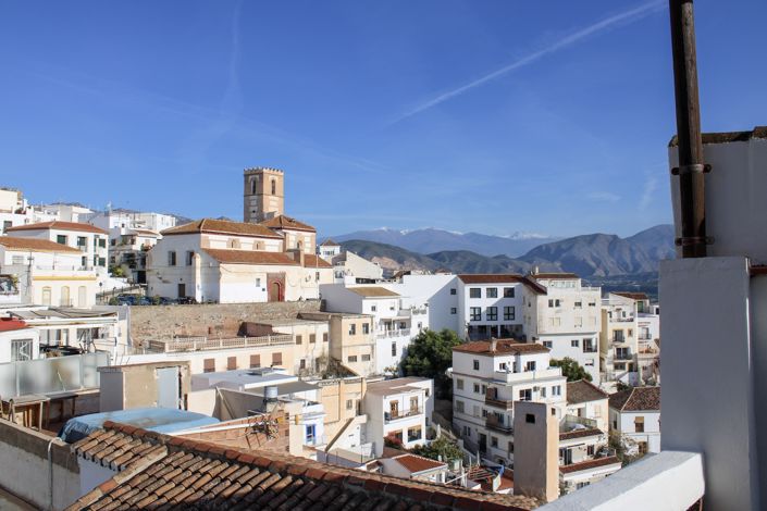 Image No.22-2 Bed Townhouse for sale