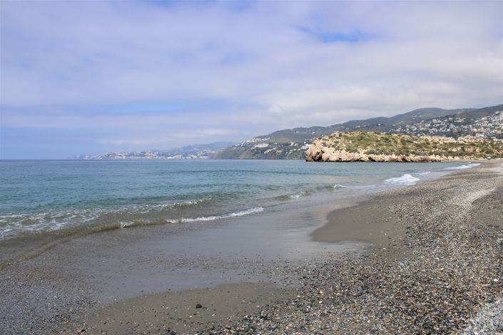 Image No.35-2 Bed Townhouse for sale