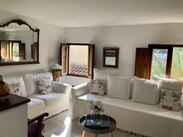 043aef03-19f9-45bf-b86e-2013383789ff