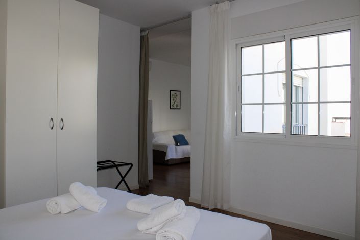 Image No.36-4 Bed Townhouse for sale