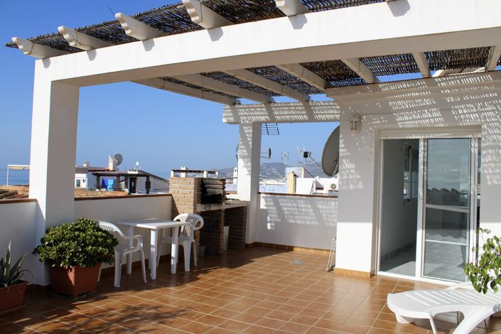 Image No.44-4 Bed Townhouse for sale