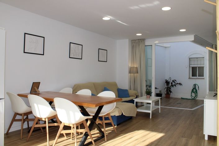 Image No.6-4 Bed Townhouse for sale