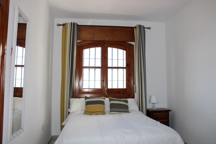 Image No.11-2 Bed Villa for sale