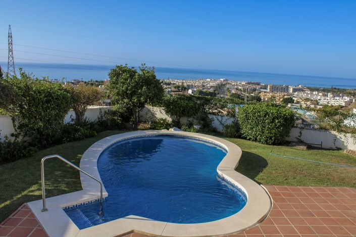 Image No.17-2 Bed Villa for sale