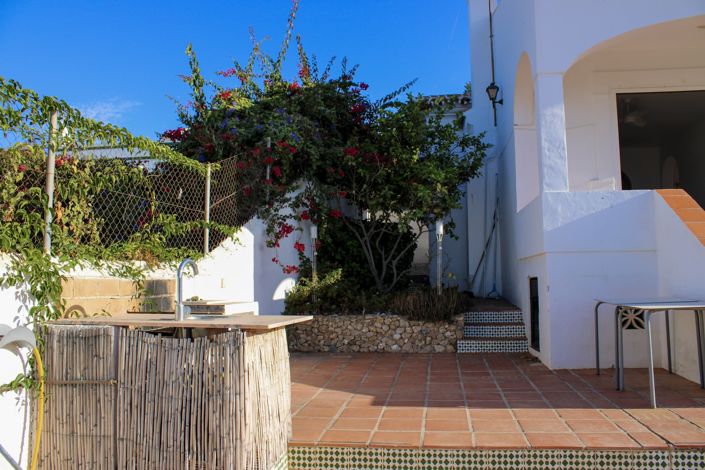 Image No.29-2 Bed Villa for sale