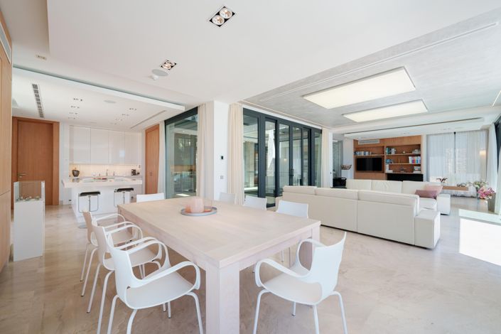 Image No.13-5 Bed Villa for sale