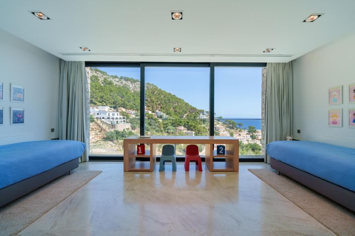 Image No.21-5 Bed Villa for sale