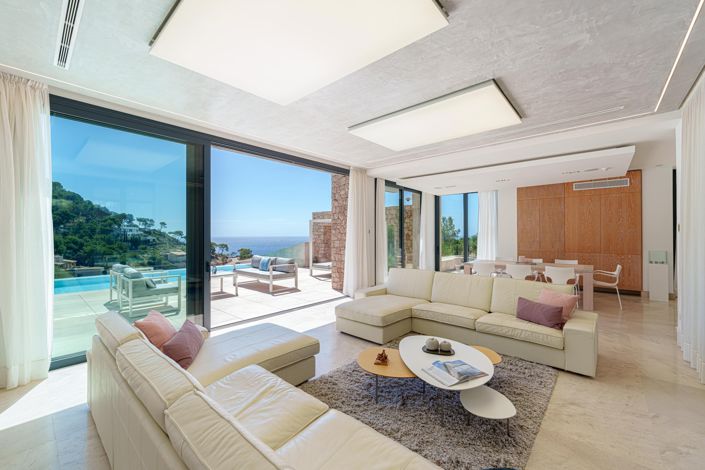 Image No.7-5 Bed Villa for sale