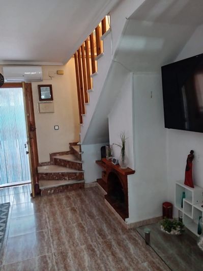 Image No.13-2 Bed Townhouse for sale