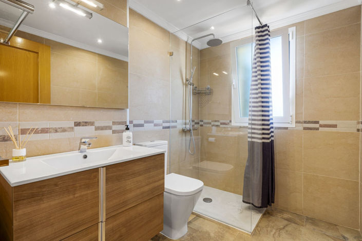 Image No.14-4 Bed Apartment for sale