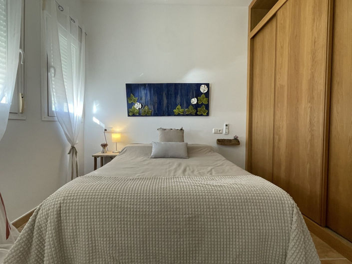 Image No.51-6 Bed Property for sale