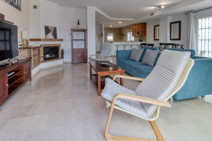 Image No.10-4 Bed Property for sale