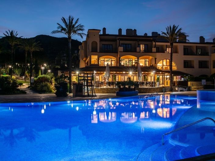 Image No.20-2 Bed Apartment for sale