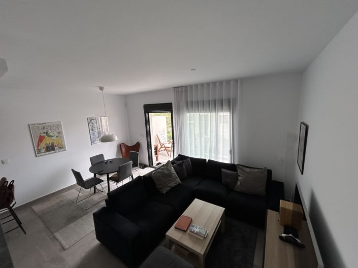 Image No.15-2 Bed Apartment for sale