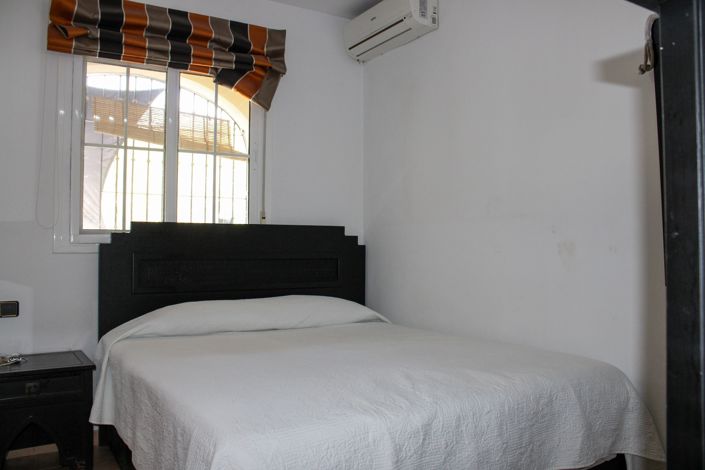 Image No.20-4 Bed Villa for sale