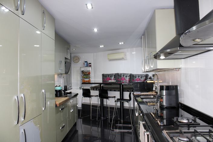 Image No.33-4 Bed Villa for sale