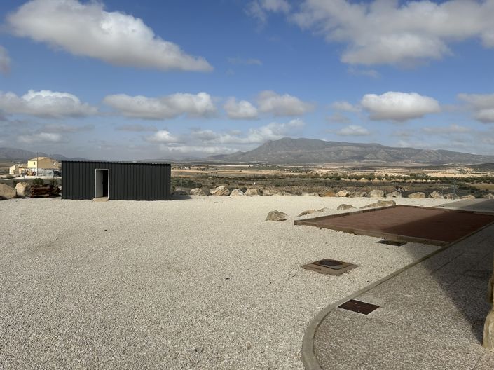 Image No.22-10 Bed Property for sale