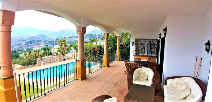 Image No.22-5 Bed House for sale