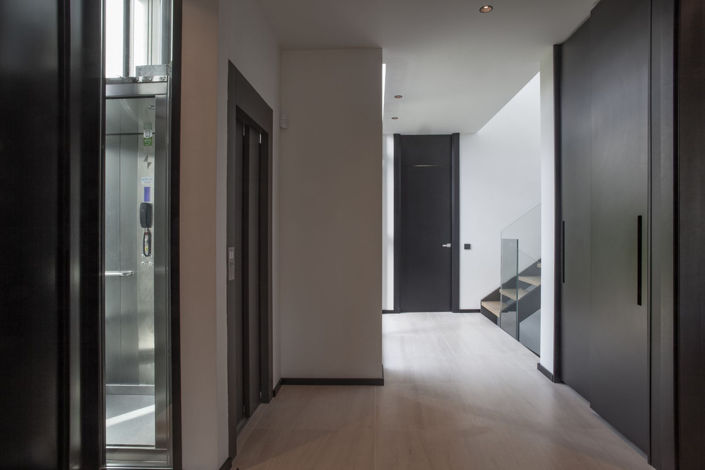 Image No.24-7 Bed House for sale