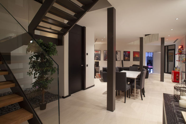 Image No.51-7 Bed House for sale