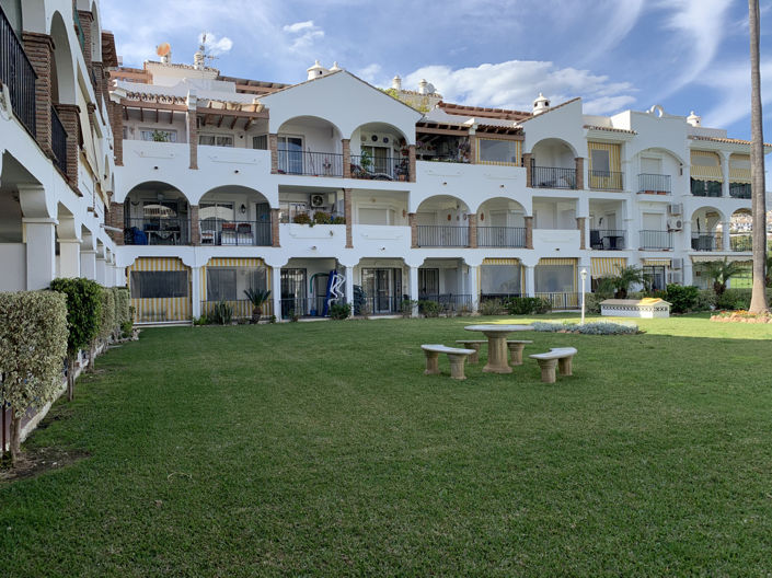 Image No.36-3 Bed Apartment for sale