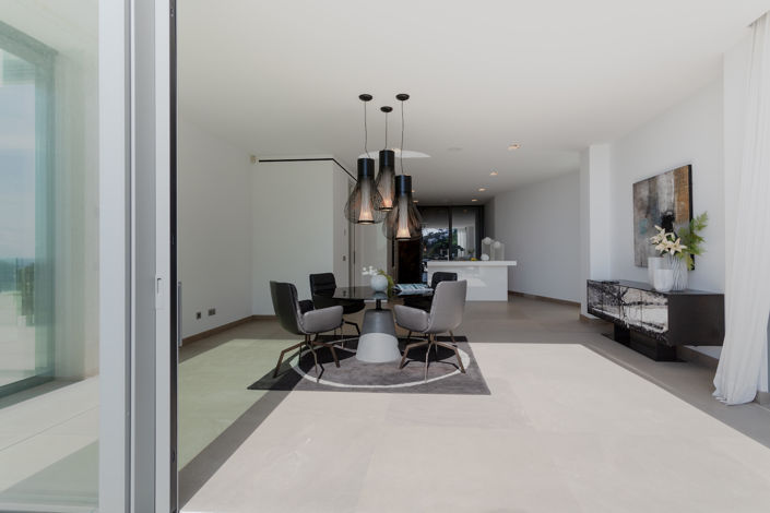 Image No.12-4 Bed Villa for sale