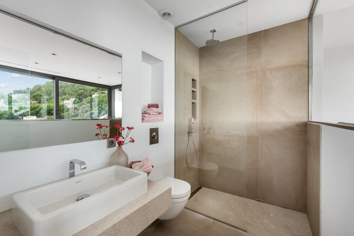 Image No.39-4 Bed Villa for sale