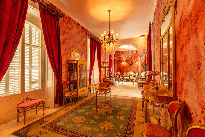 Image No.6-20 Bed House for sale