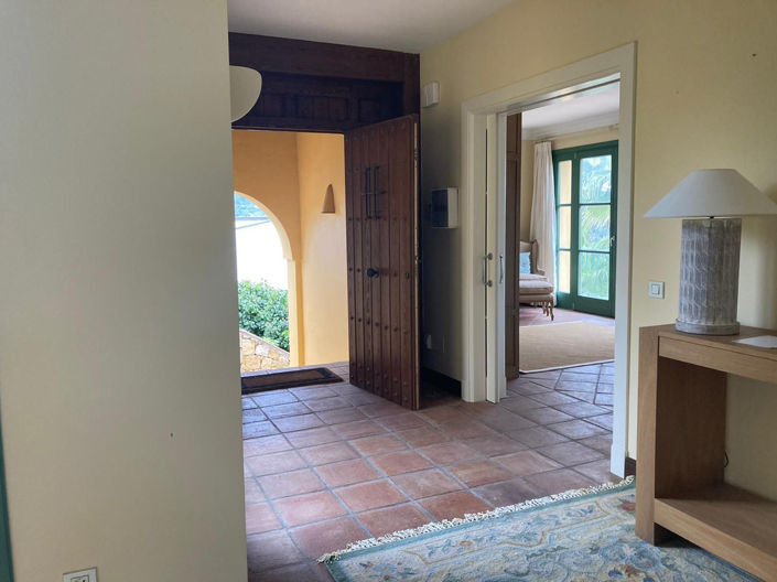 Image No.26-6 Bed House for sale