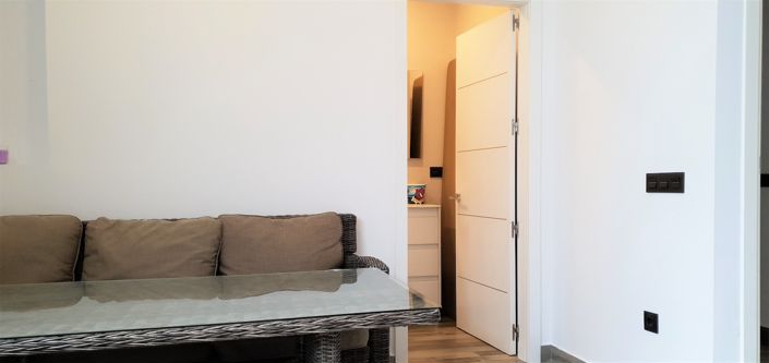 Image No.43-6 Bed House for sale