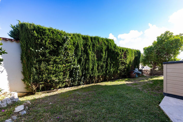 Image No.17-3 Bed House for sale